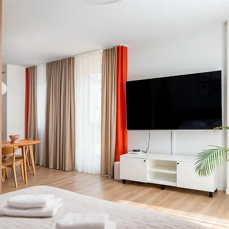 Unique Tower Business View By Bookinghost *