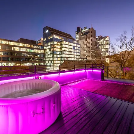 Unique Tower Business View By Bookinghost Lägenhet