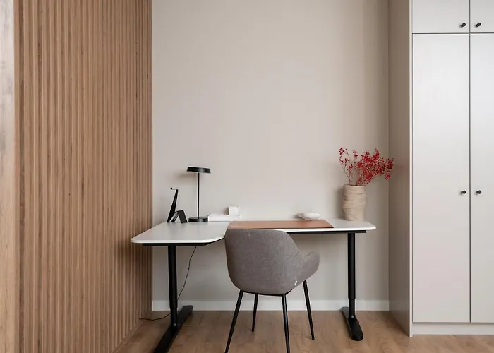 Unique Tower Business View By Bookinghost Warschau