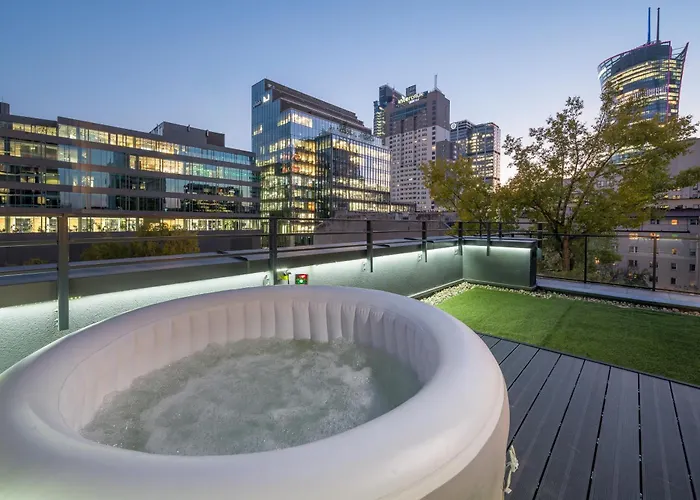 Unique Tower Business View By Bookinghost * Varsó