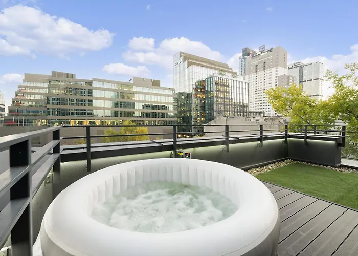 Unique Tower Business View By Bookinghost Appartement