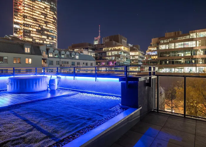 Unique Tower Business View By Bookinghost * Varsó